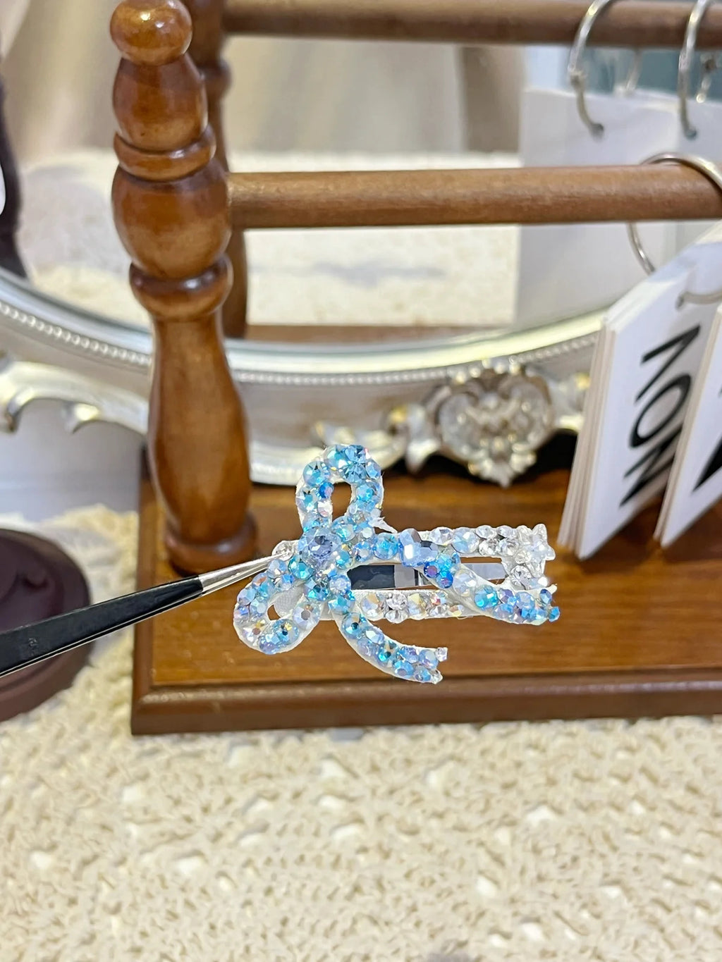 Tinselpaw Artisan Petite Flora | Hand-Crafted Non-Slip Dog/Cat Hair Clip (Multi-Color)
