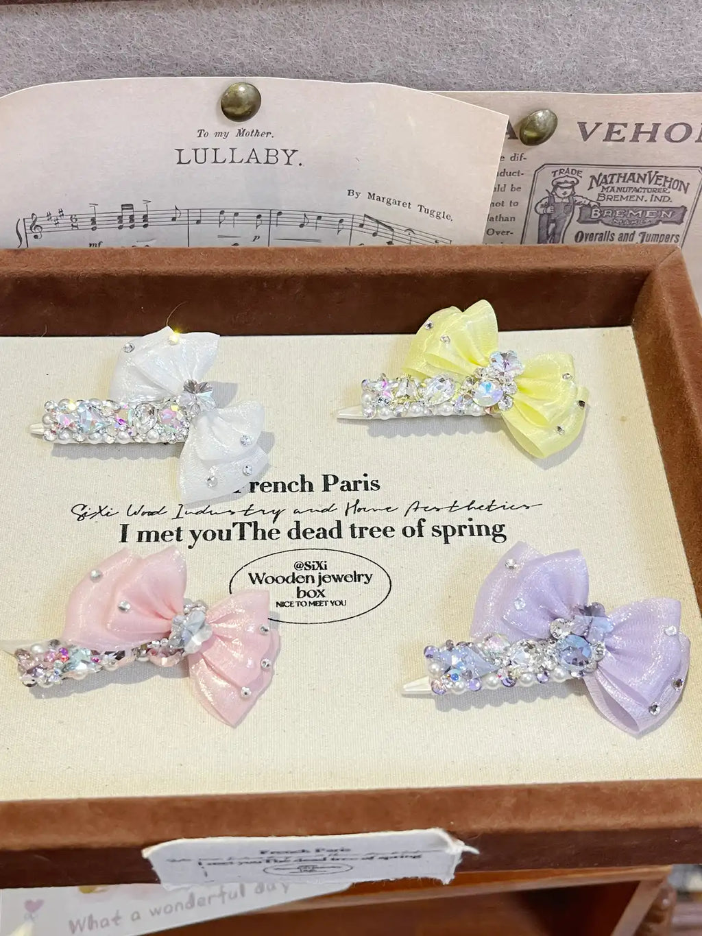 Tinselpaw Diamond-Glow Ribbon | Hand-Crafted Full-Encrusted 5A Crystal & Layered Bow