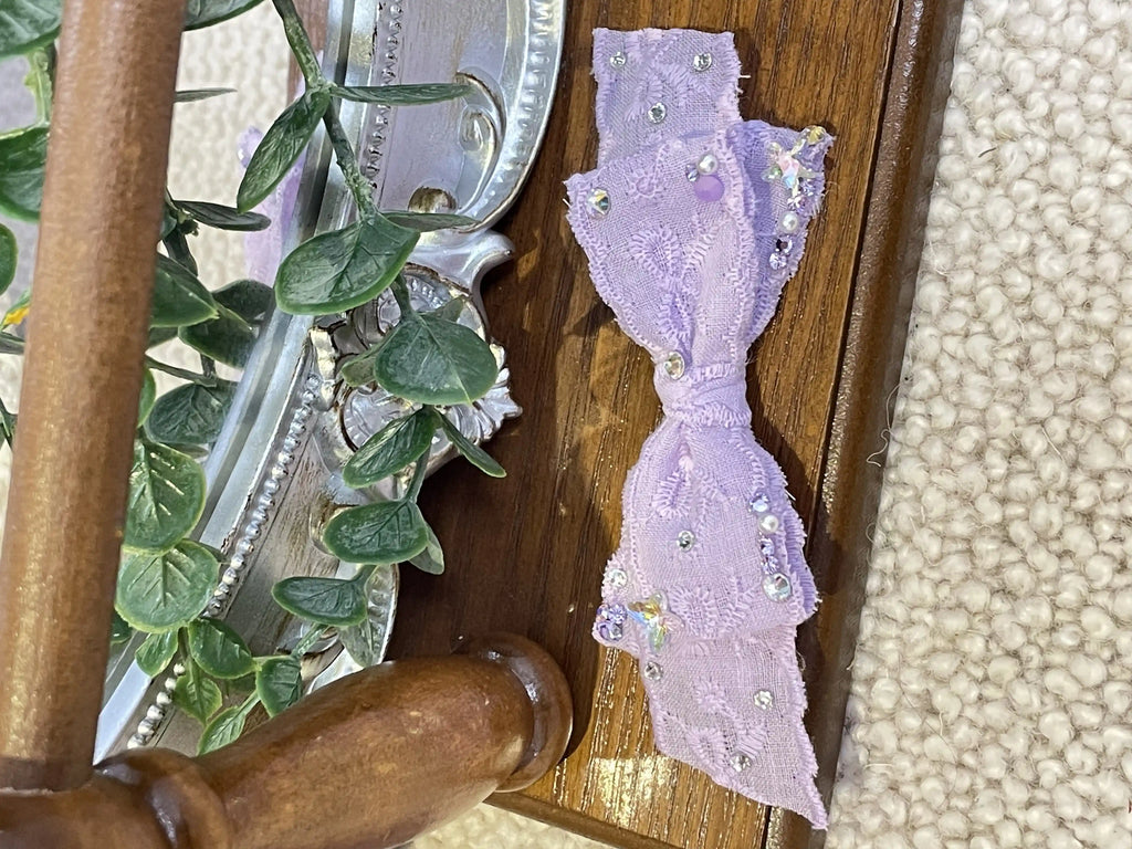 Tinselpaw? Handmade Luxury Lace Dog Bows | 5A Crystal Non-Slip Pet Hair Clips