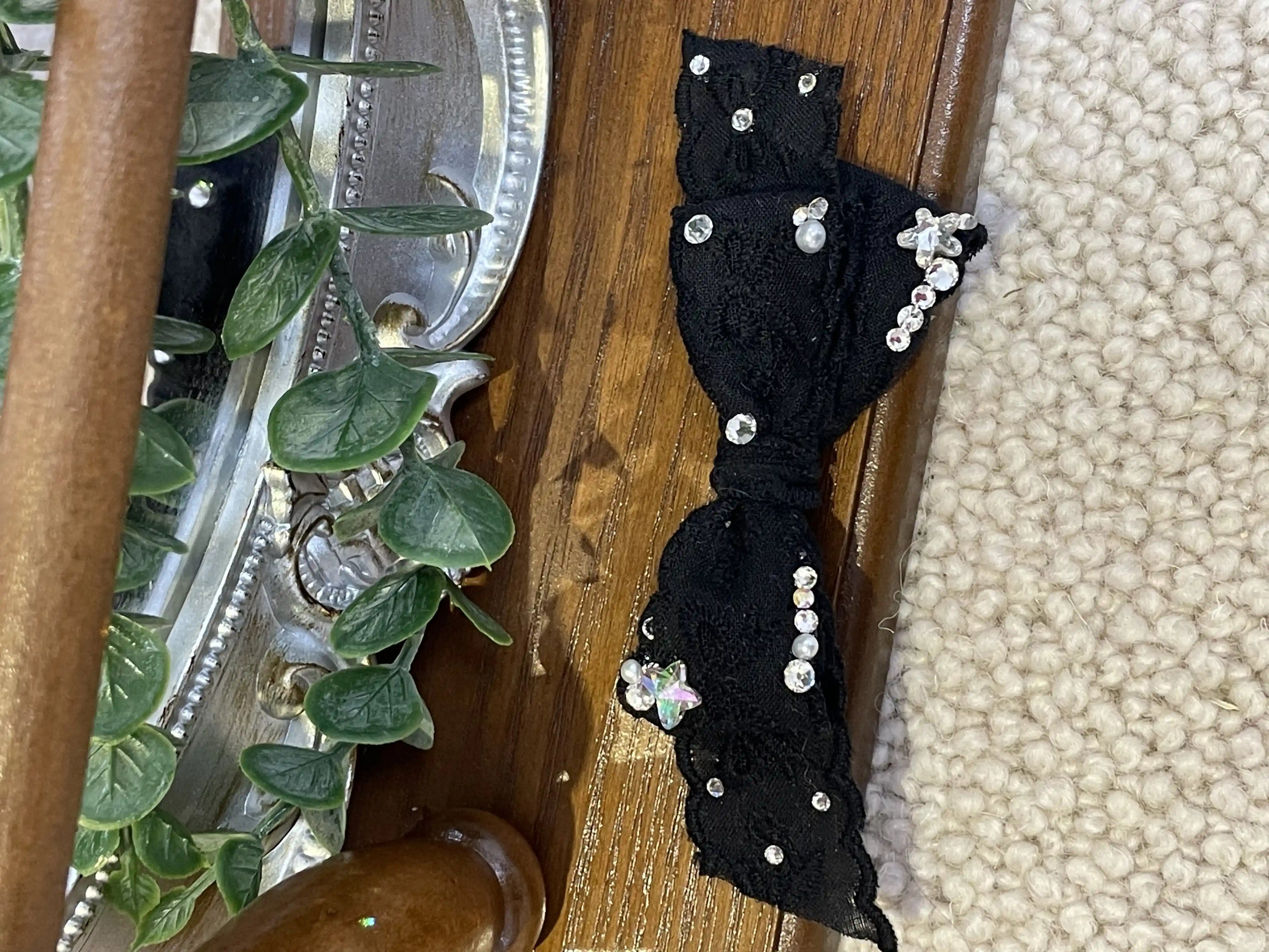 Tinselpaw? Handmade Luxury Lace Dog Bows | 5A Crystal Non-Slip Pet Hair Clips